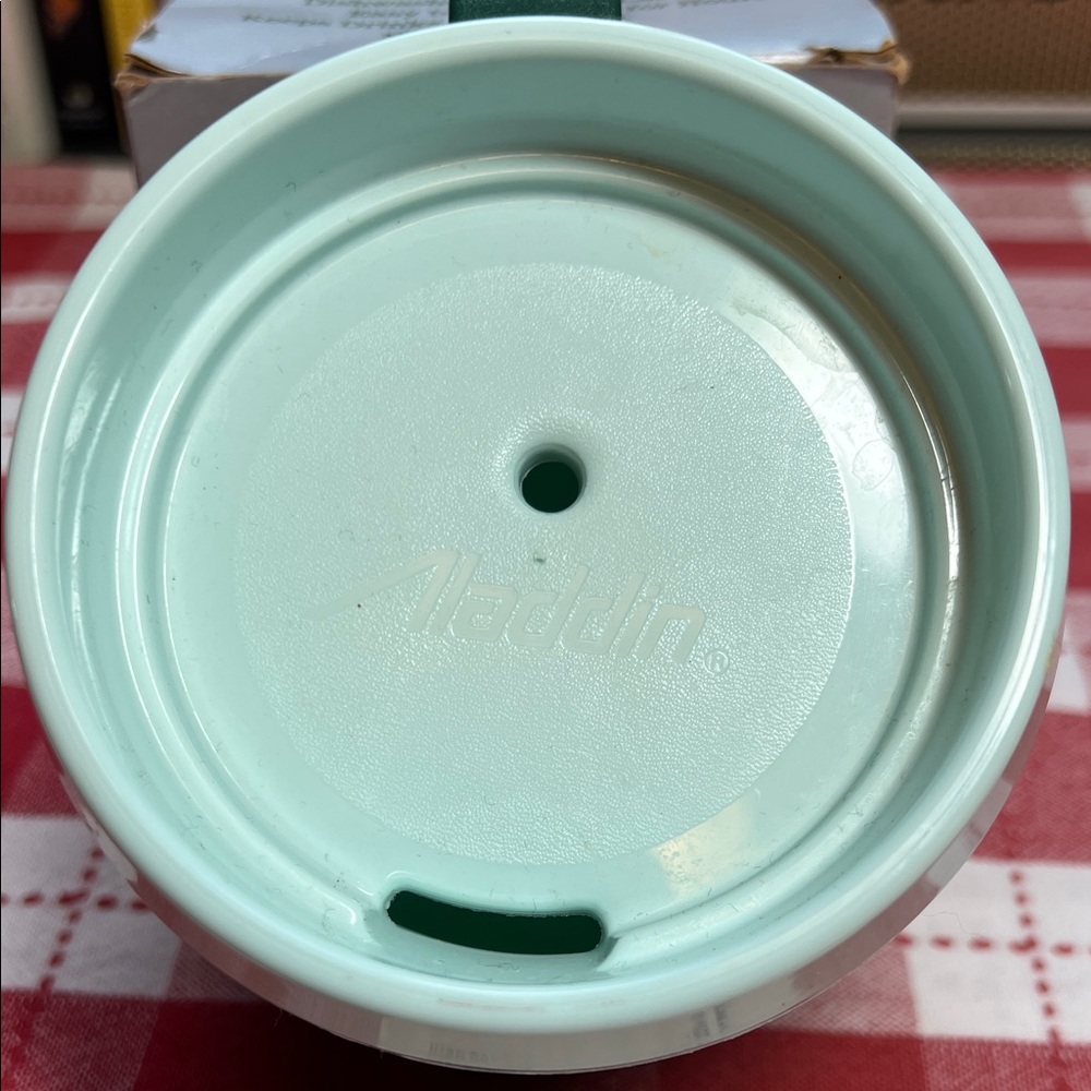 Vintage Aladdin Stanley Mint Green Travel Mug Lid and Box - Picture 3 of 10